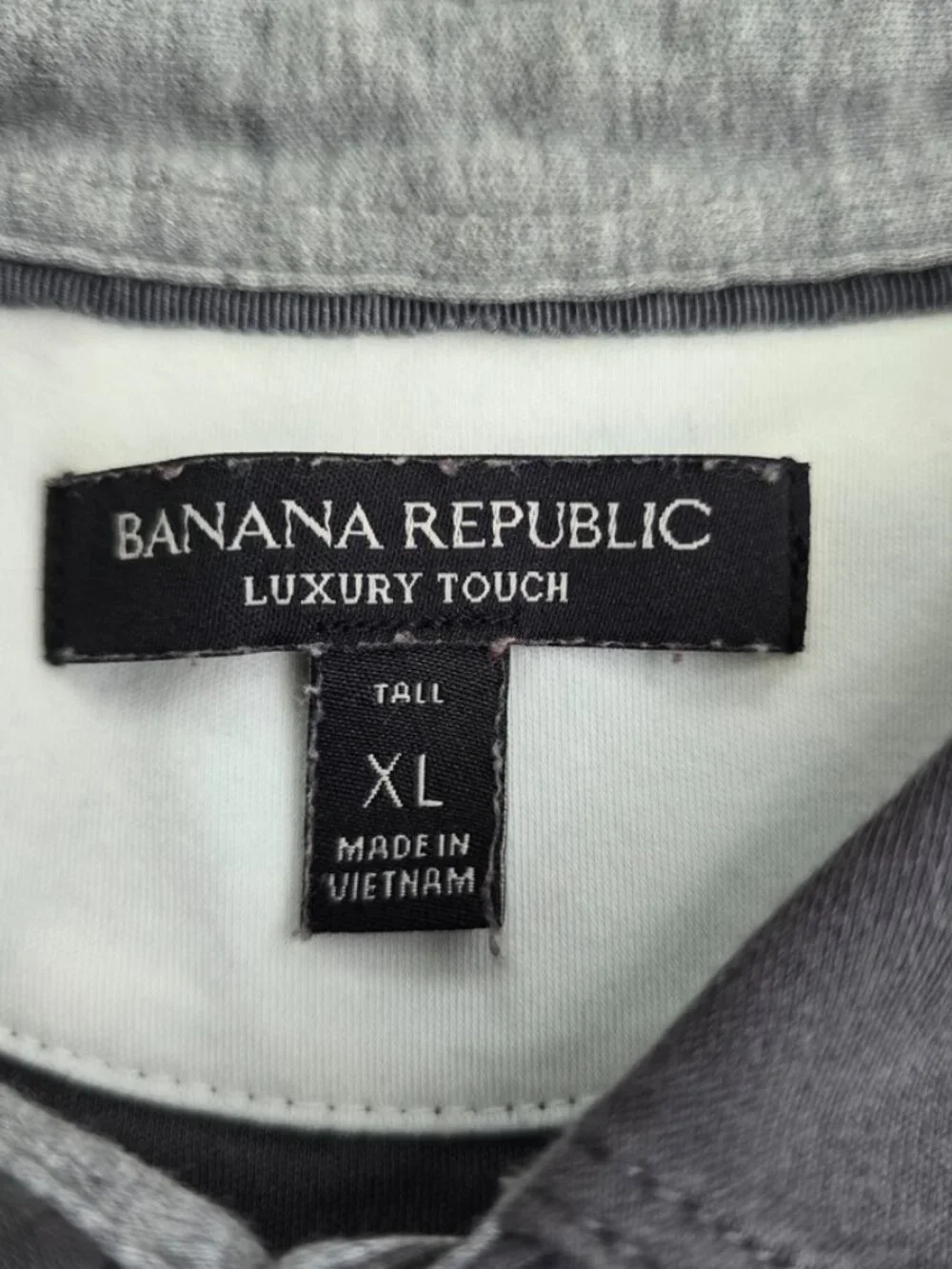 Banana Republic Luxury Touch Polo Shirt Men XLT Gray White Striped Short Sleeve